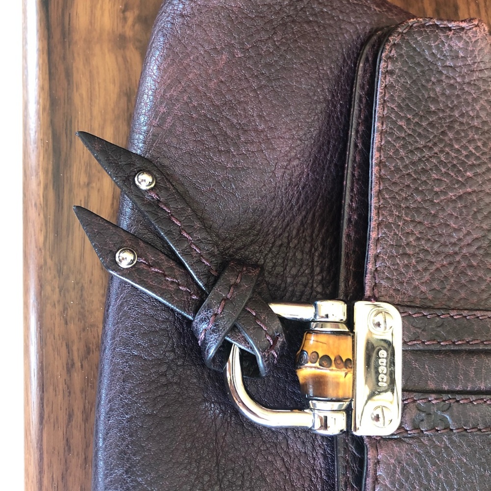 Gucci - maroon leather with bamboo accent - Picture 9 of 13